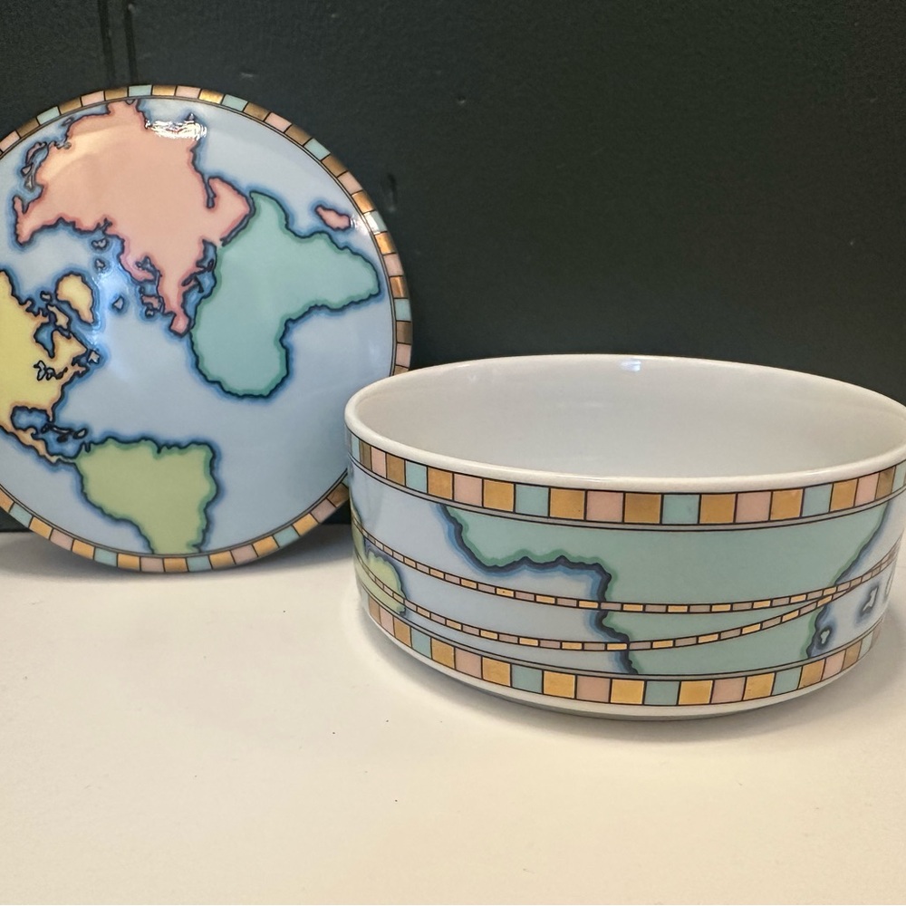 Classic Tiffany & Co Jewelry Dish